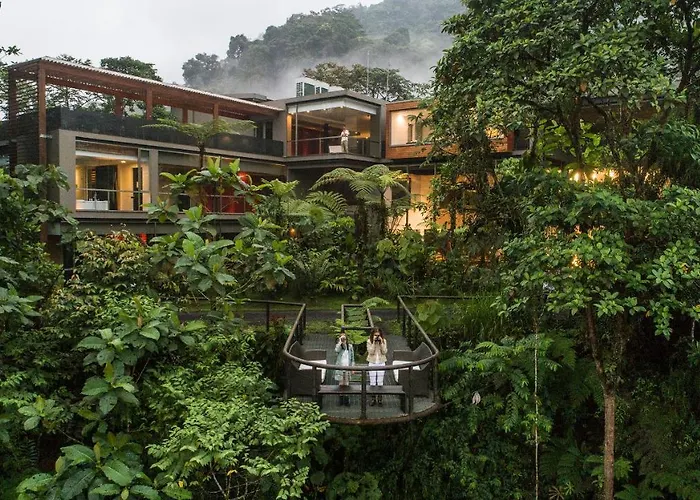 Mashpi Lodge